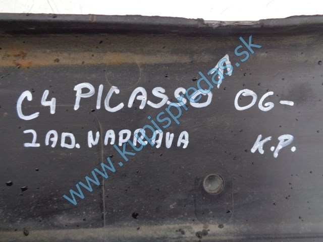 plastový kryt na zanú nápravu na citroen c4 picasso, 